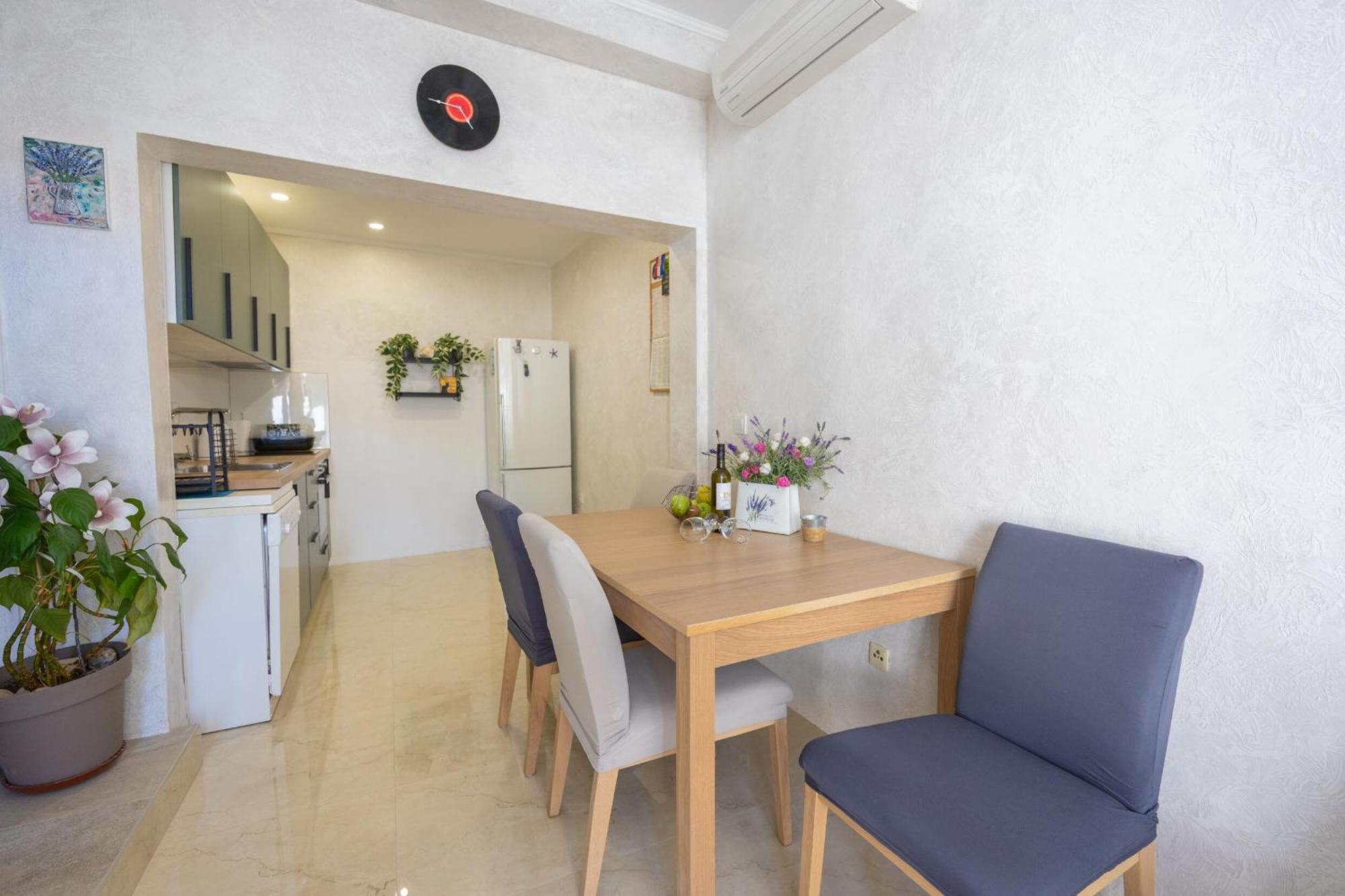 Apartments Tanja Baška Voda Extérieur photo